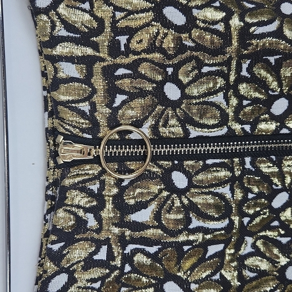 NWOT J. McLaughlin Black Gold Metallic Floral Jacquard Zip Front Skirt Size 2 - Picture 4 of 13